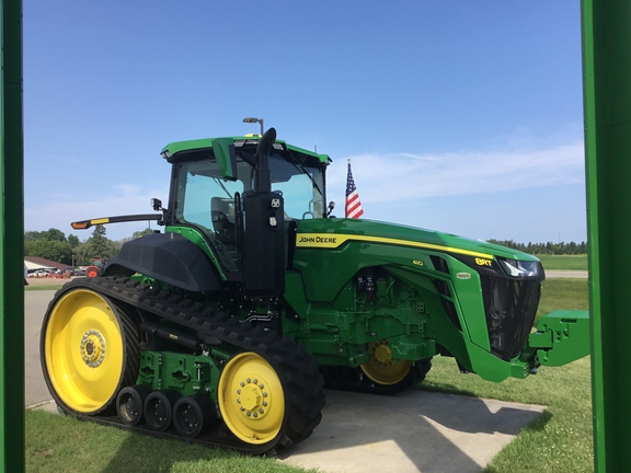 2024 John Deere 8RT 410 Tractor Rubber Track