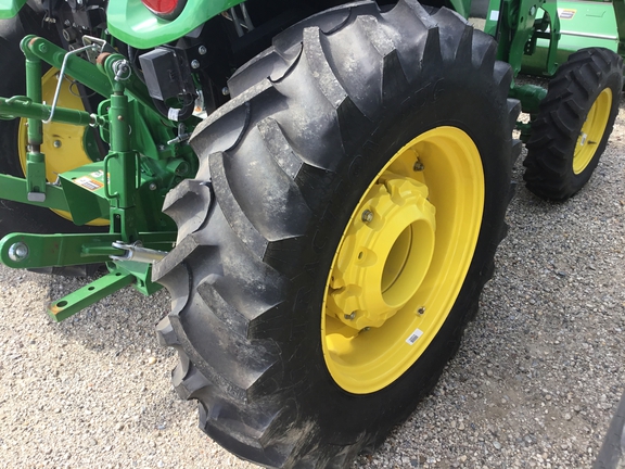 2023 John Deere 4066R Tractor Compact