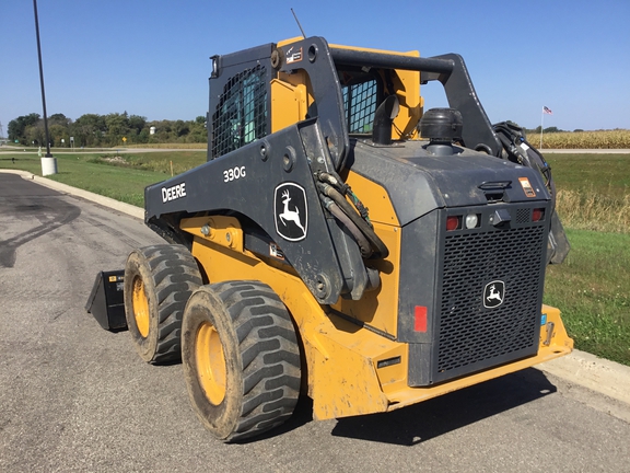 2023 John Deere 330G Skid Steer Loader