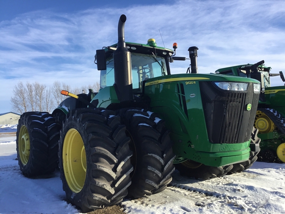 2021 John Deere 9620R Tractor 4WD
