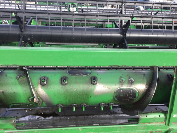 2010 John Deere 635F Header Combine