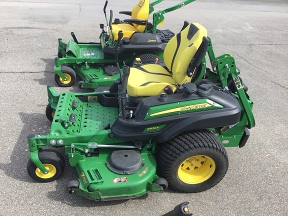 2022 John Deere Z930R Mower/Zero Turn
