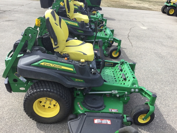 2022 John Deere Z930R Mower/Zero Turn