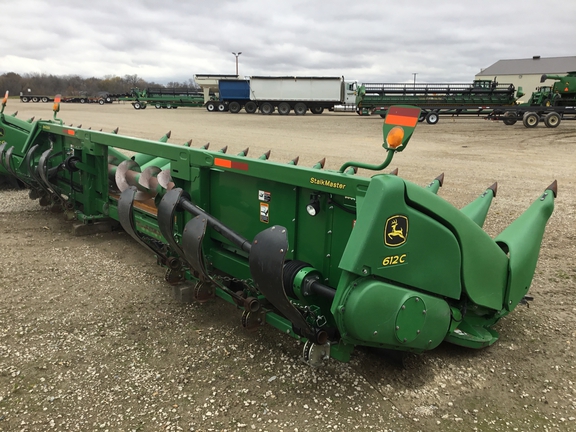 2016 John Deere 612C Header Corn Head