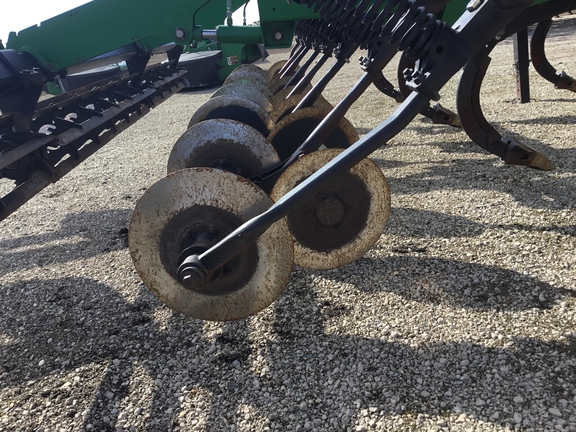 2015 John Deere 2730 Disk Ripper