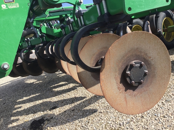 2015 John Deere 2730 Disk Ripper