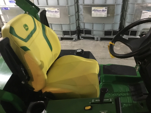 2024 John Deere 1550 Mower/Front Deck