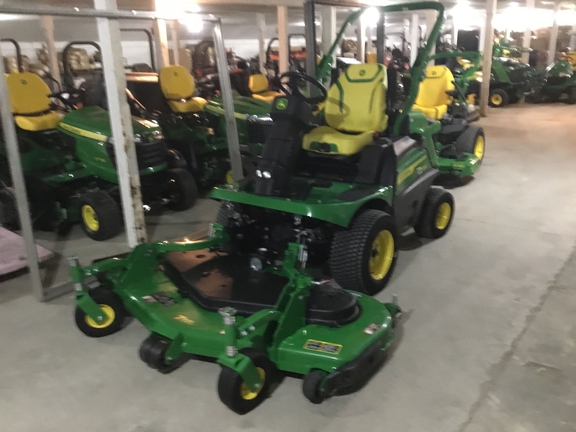 2024 John Deere 1550 Mower/Front Deck