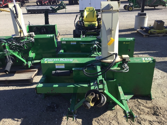 2018 Buhler Farm King Y-740 Snow Blower