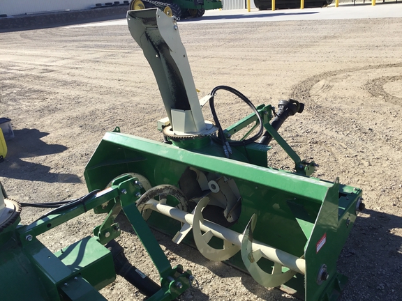 2018 Buhler Farm King Y-740 Snow Blower