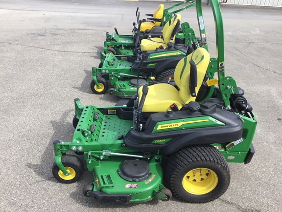 2023 John Deere Z930R Mower/Zero Turn