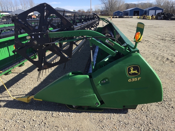 2011 John Deere 635F Header Combine