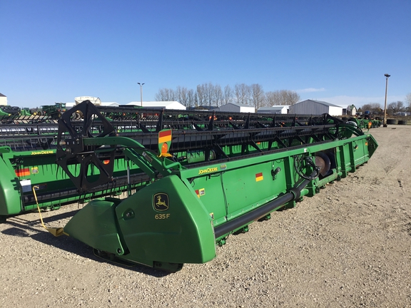 2011 John Deere 635F Header Combine
