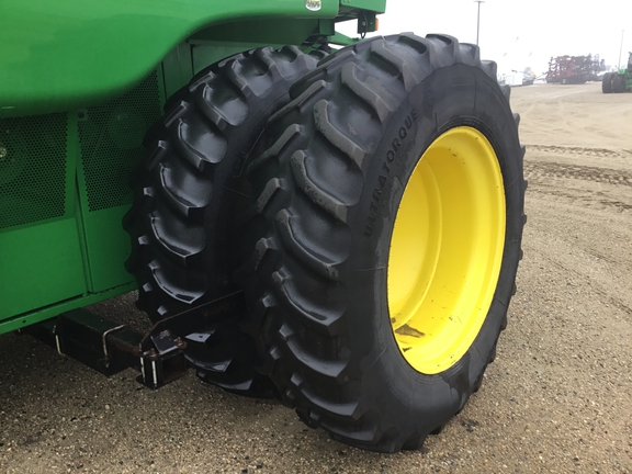 2006 John Deere 9760 STS Combine