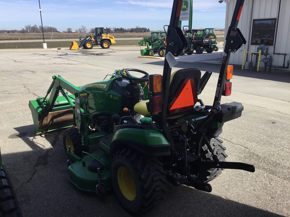2016 John Deere 1025R Tractor Compact