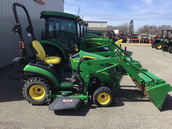 2016 John Deere 1025R Tractor Compact