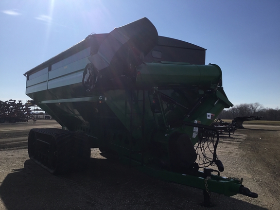 2014 Brent 1396 Grain Cart