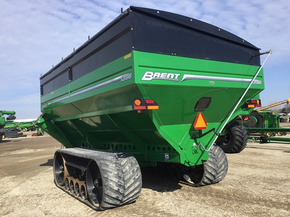2014 Brent 1396 Grain Cart