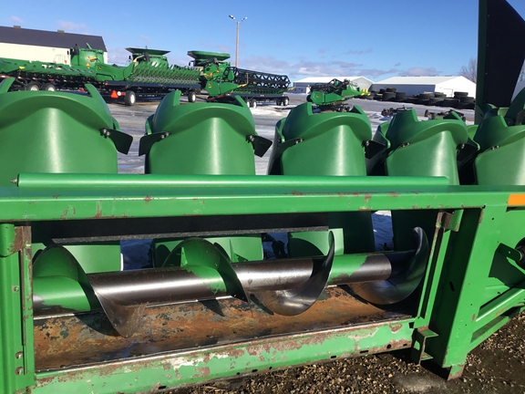 2006 John Deere 893 Header Corn Head