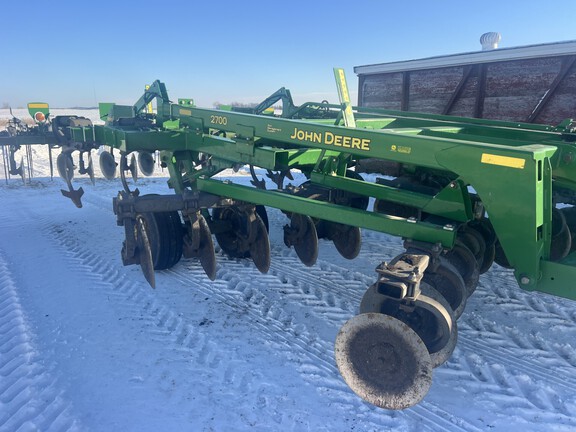 2013 John Deere 2700 Disk Ripper