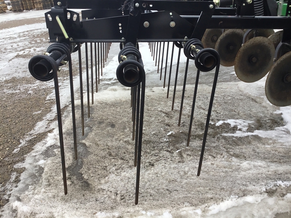 2013 John Deere 2700 Disk Ripper