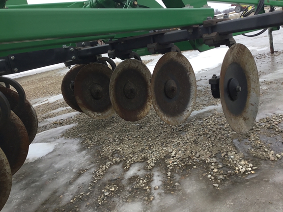 2013 John Deere 2700 Disk Ripper