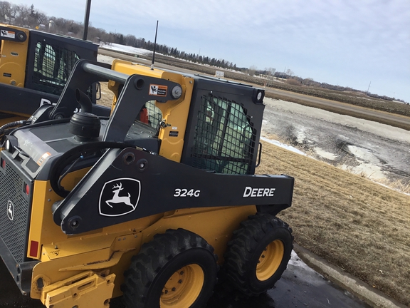 2022 John Deere 324G Skid Steer Loader