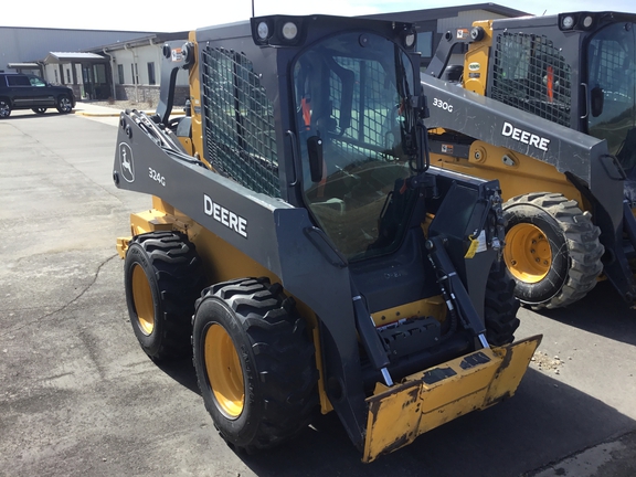 2022 John Deere 324G Skid Steer Loader