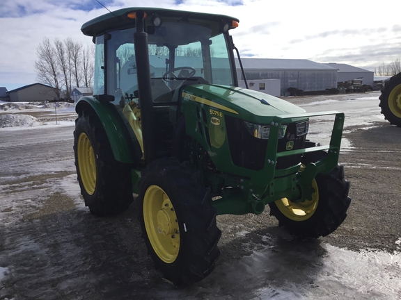 2024 John Deere 5075E Tractor