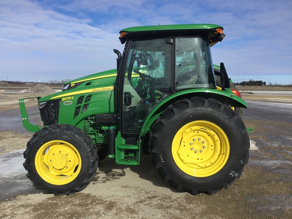 2024 John Deere 5075E Tractor