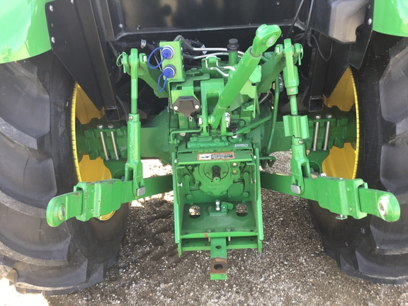 2024 John Deere 5075E Tractor