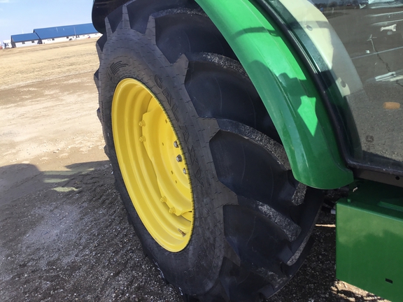 2024 John Deere 5075E Tractor
