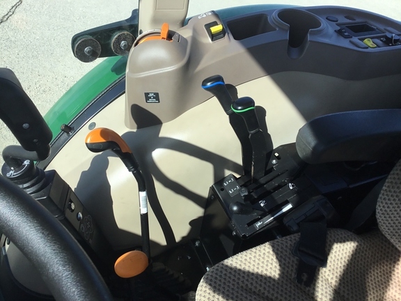 2024 John Deere 5075E Tractor