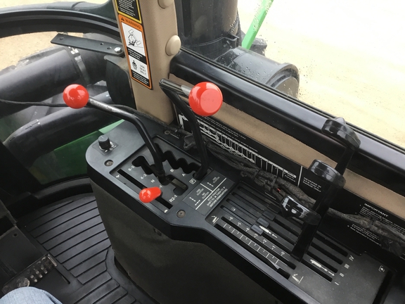 1996 John Deere 8870 Tractor 4WD