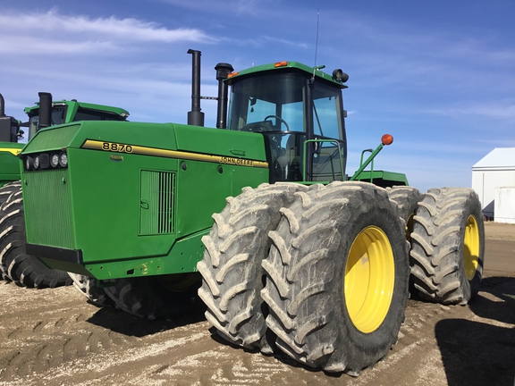 1996 John Deere 8870 Tractor 4WD