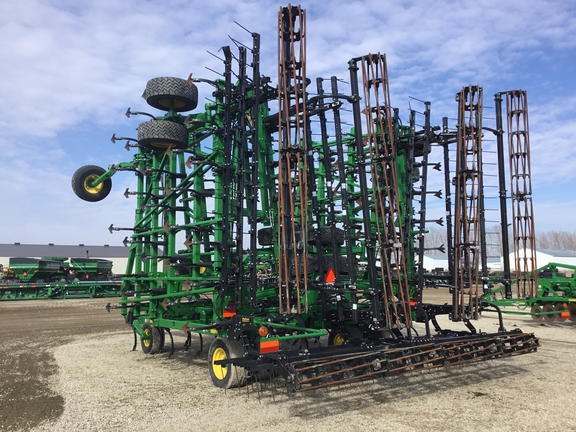 2022 John Deere 2230FH Field Cultivator