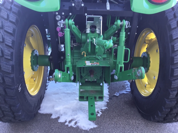 2024 John Deere 4066R Tractor Compact