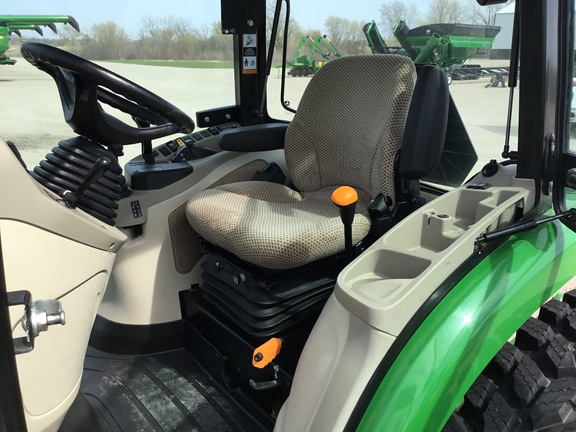2024 John Deere 4066R Tractor Compact