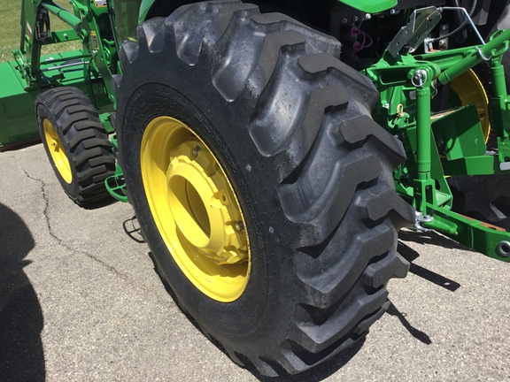 2023 John Deere 4066R Tractor Compact