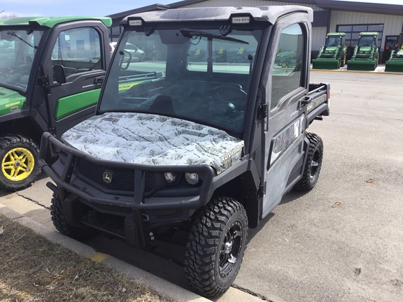 2020 John Deere XUV 835M ATV