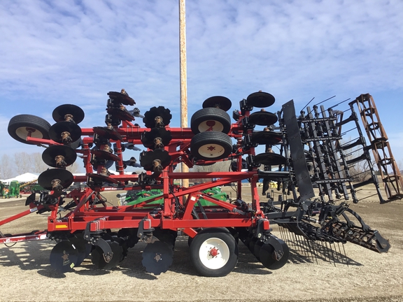 2022 Salford 5225 Disk