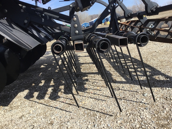 2022 Salford 5225 Disk