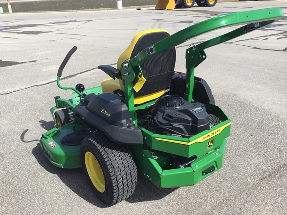 2025 John Deere Z730M Mower/Zero Turn