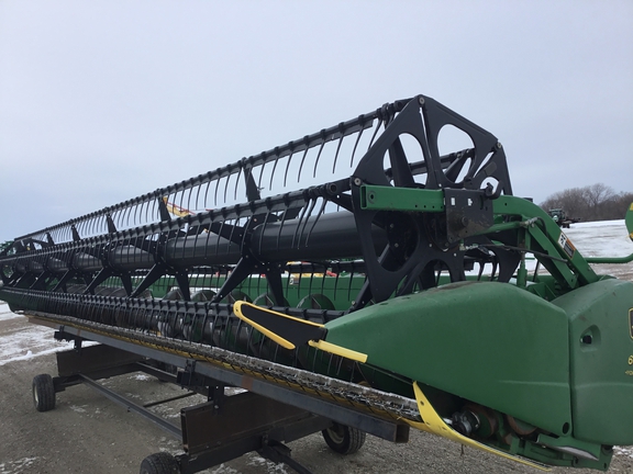 2006 John Deere 635F Header Combine