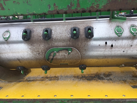 2006 John Deere 635F Header Combine