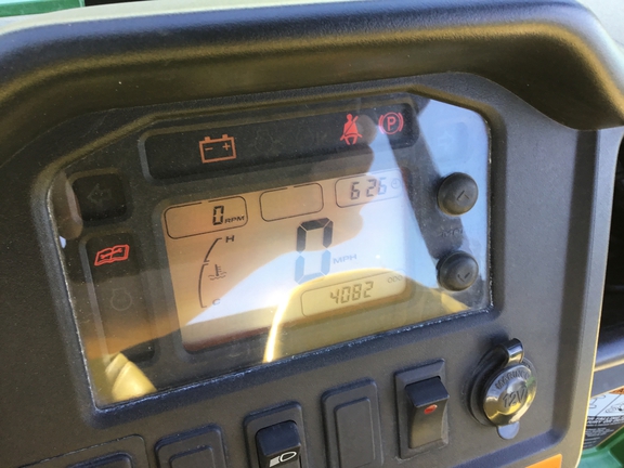2011 John Deere XUV 825I GREEN ATV