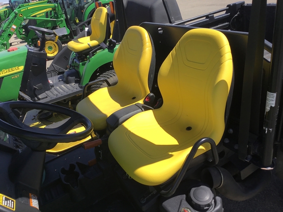 2011 John Deere XUV 825I GREEN ATV