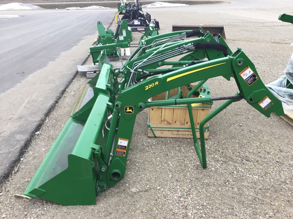 2023 John Deere 220R Loader