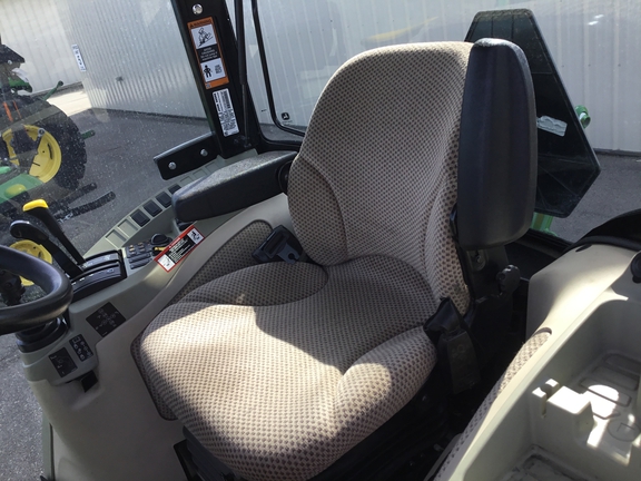 2021 John Deere 3046R Tractor Compact