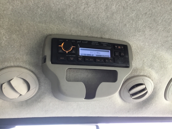 2021 John Deere 4066R Tractor Compact